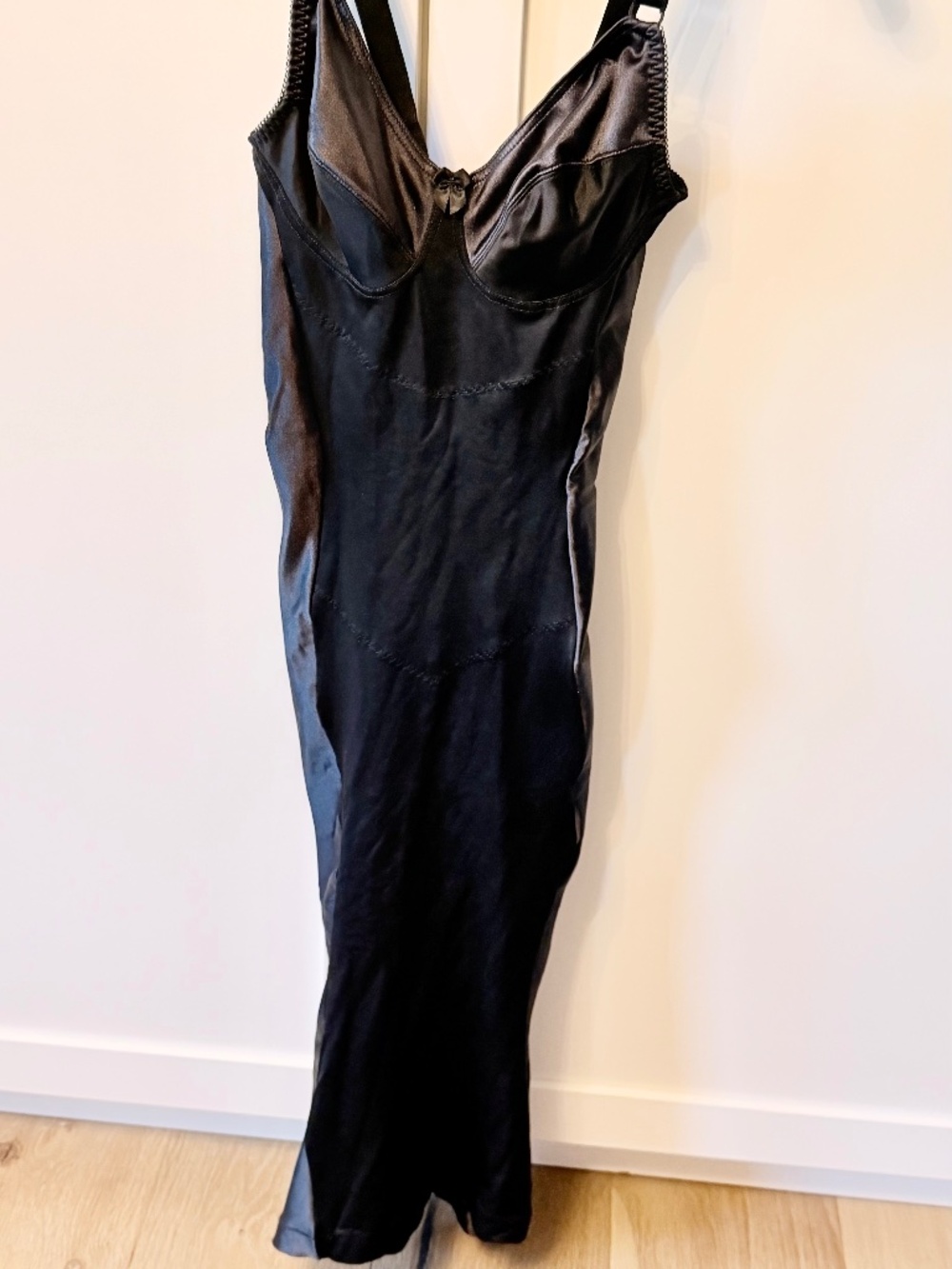 NWOT Crown-ette 34C Body Slimmer Shapewear Black Slip